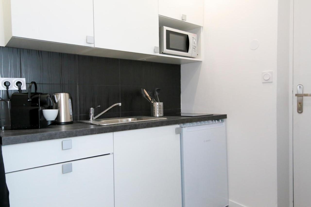 Le Rhinoceros, T1 Hypercentre Chic Et Cosy, Wifi Par Sovalfi Apartman Saint-Etienne  Kültér fotó